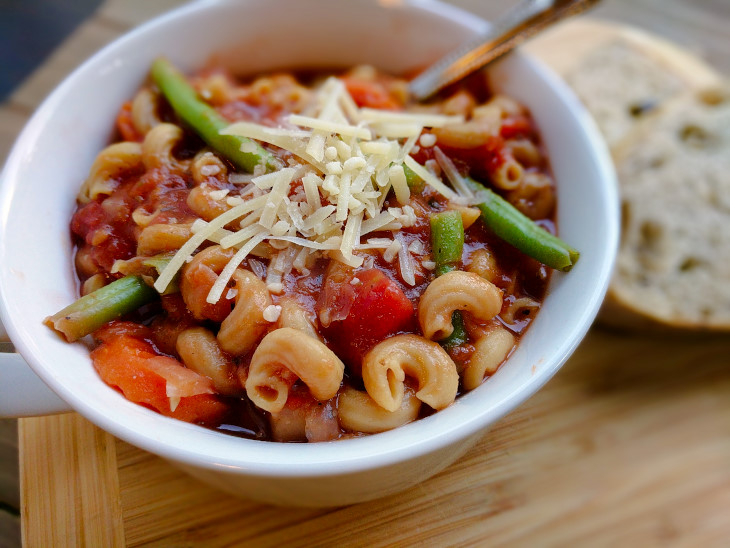 Healthy Mediterranean Minestrone