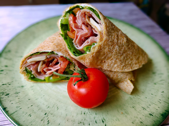 Whole Wheat Deli Wraps