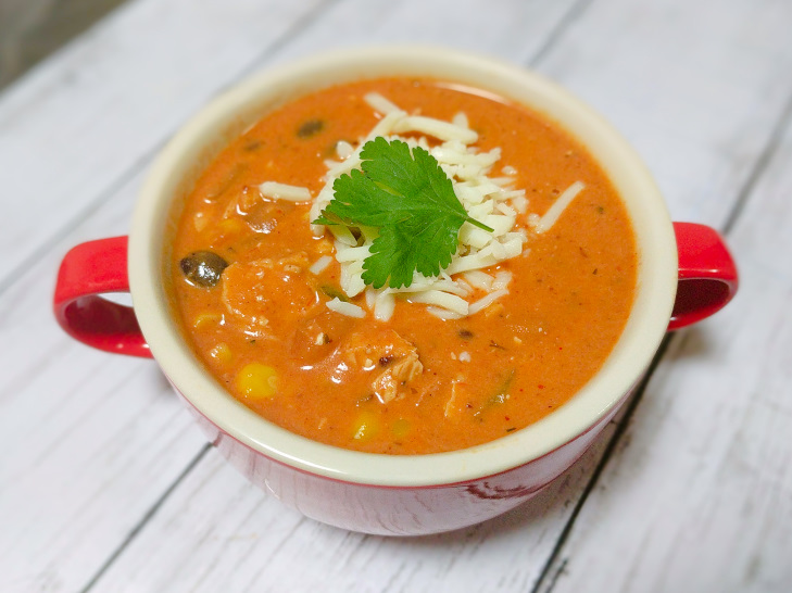 creamy chicken taco soup