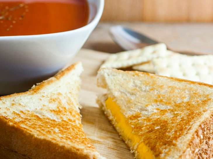 Grilled Cheese and Tomato Noodle Soup