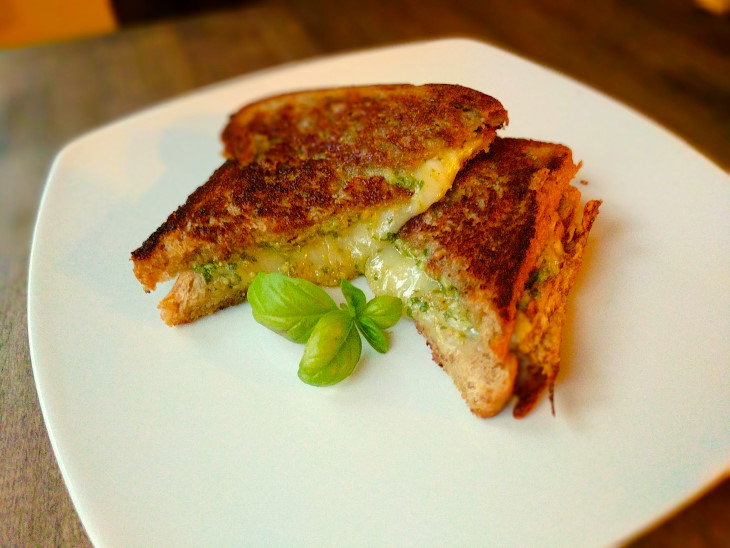 Pesto Grilled Cheese Sandwiches