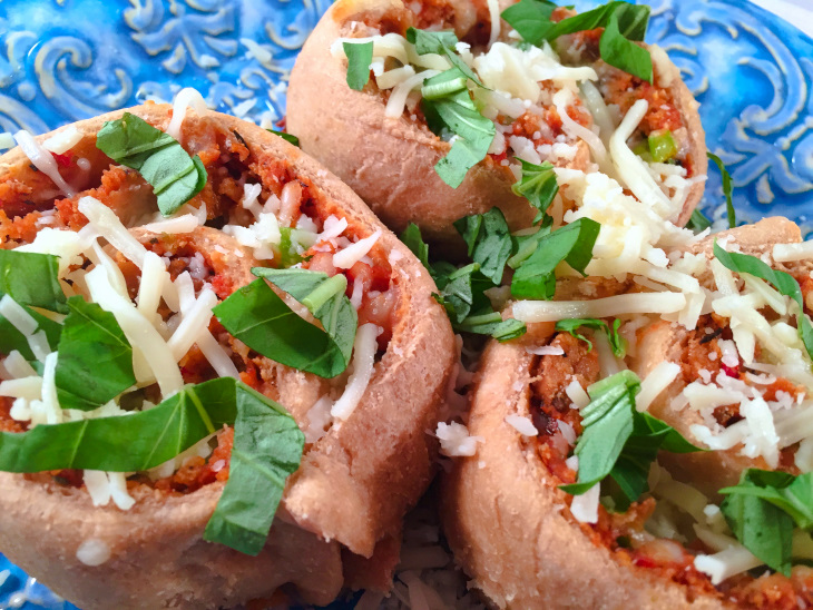 Whole Wheat Pizza Pinwheels