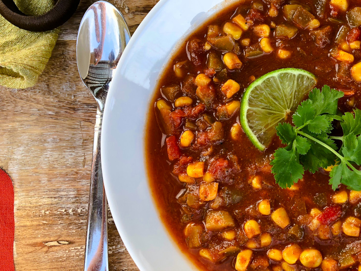 slow cooker vegan taco soup