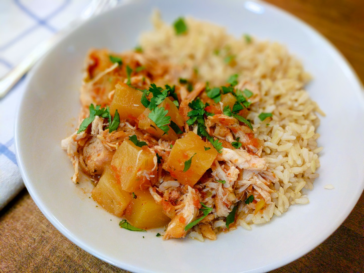 Simple Pineapple Salsa Chicken