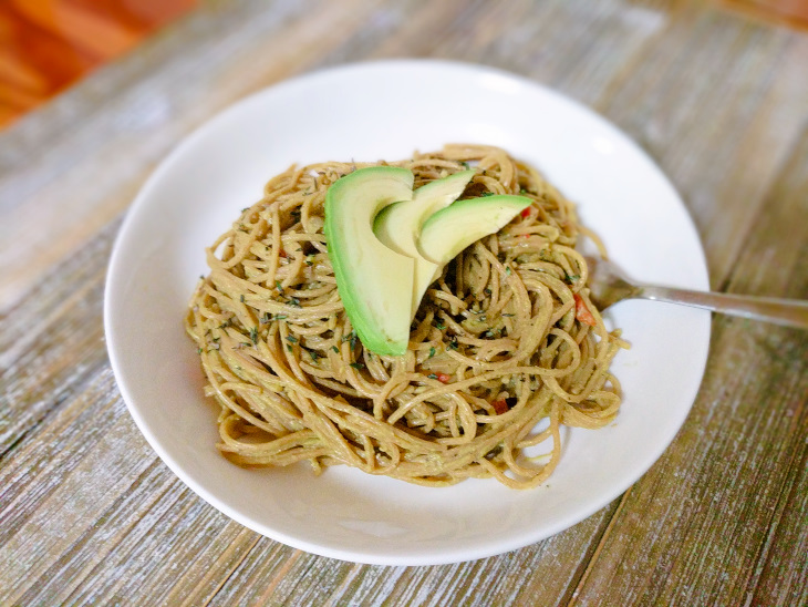 Creamy Avocado Basil Pesto Pasta