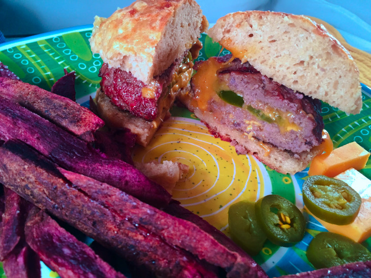 jalapeno cheddar stuffed burgers