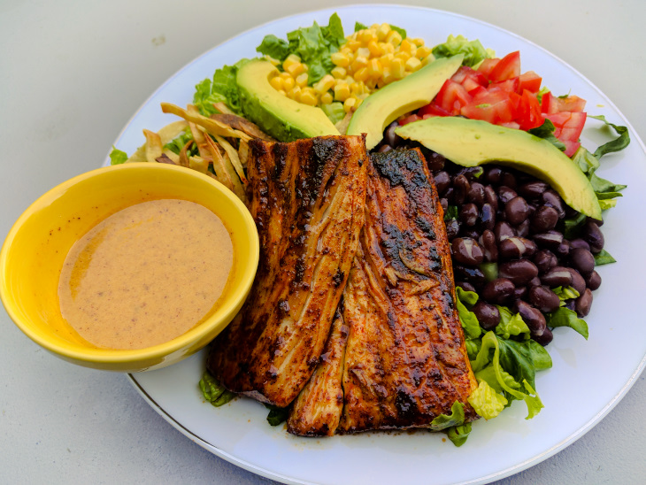 Chili Lime Mahi Mahi Salad