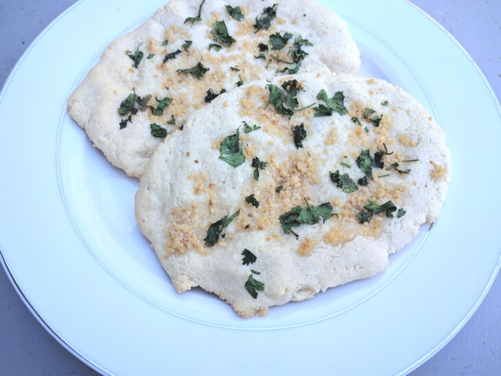 keto garlic naan