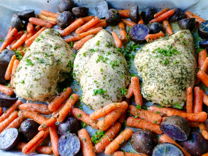 one pan chicken and vegetables