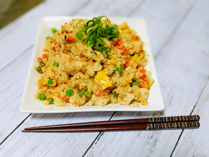 low carb chicken cauliflower fried rice