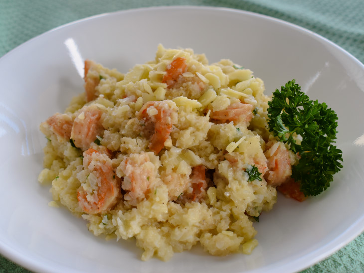 Shrimp and Cauliflower Grits