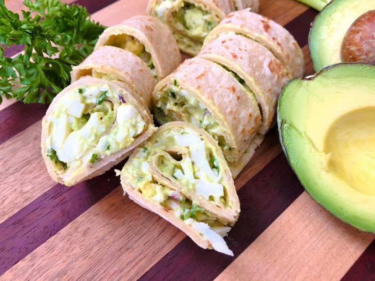 avocado egg salad pinwheels