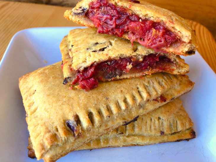 healthy strawberry toaster pastries