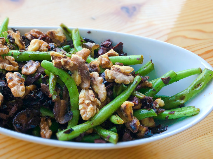 green beans with sun dried tomatoes