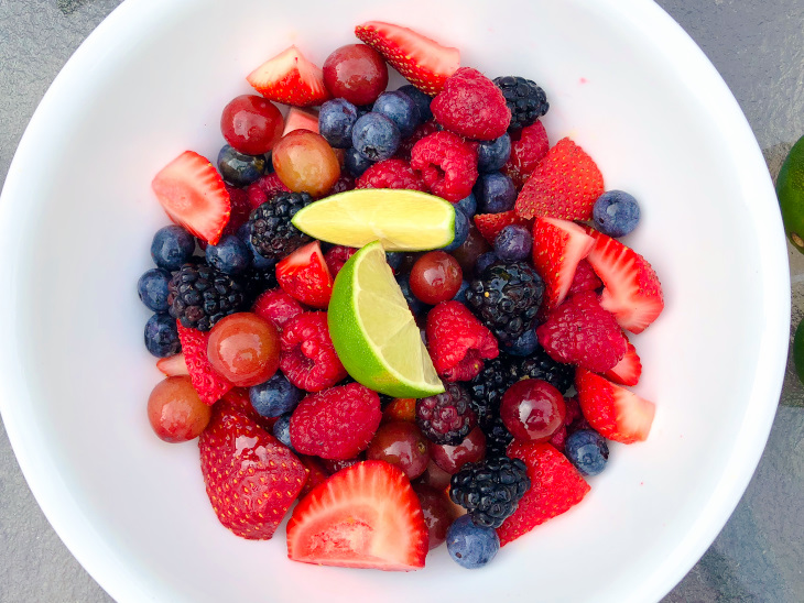 berry salad