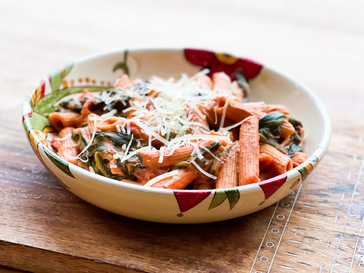 creamy tomato spinach pasta