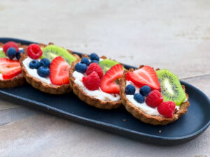 healthy berry tarts
