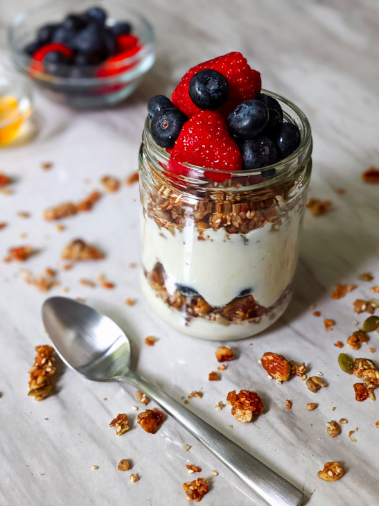 healthy protein granola parfait